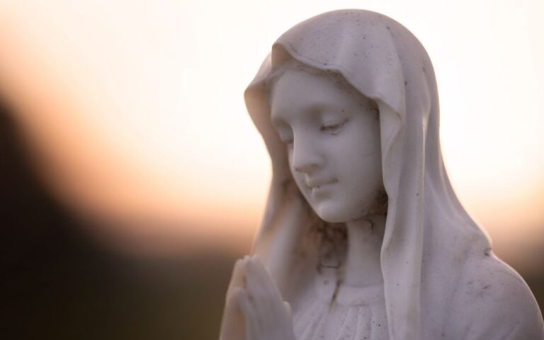 Meditação vocacional a partir do sim de Maria
